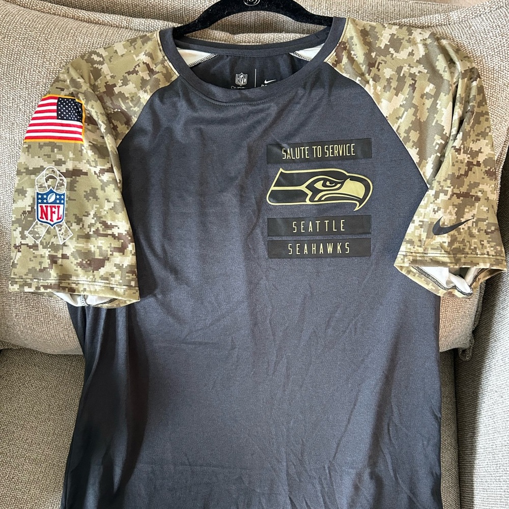 Nike Seattle Seahawks Salute to Service T-Shirt